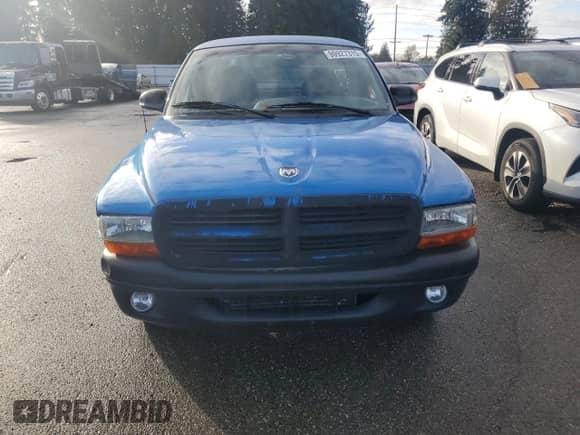1998 Dodge Dakota SLT с VIN 1B7FL26X2WS765547, выставлен на аукционе Copart как лот 90927315 с пробегом 141 127 миль миль и Чистый • Clean title. История ставок и продаж доступна на DreamBid. Изображение 5.