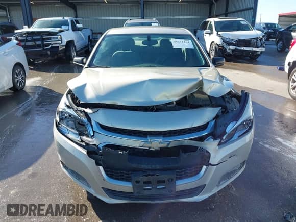 2016 Chevrolet Malibu LS с VIN 1G11A5SA2GF129880, выставлен на аукционе IAAI как лот 43421261 с пробегом 174 806 миль миль и . История ставок и продаж доступна на DreamBid. Изображение 12.