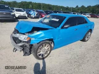 2014 Chrysler 300 C с VIN 2C3CCAKG6EH201087, выставлен на аукционе Copart как лот 63514085 с пробегом 169 921 миль миль и Чистый • Clean title. История ставок и продаж доступна на DreamBid. Изображение 1.