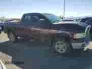 2005 Dodge 1500 SLT with VIN 1D7HU18D55S240408, listed as a Copart auction lot 86842025 with 196,211 mi miles and Salvage title. Bid and sale history available at DreamBid. Image 4.