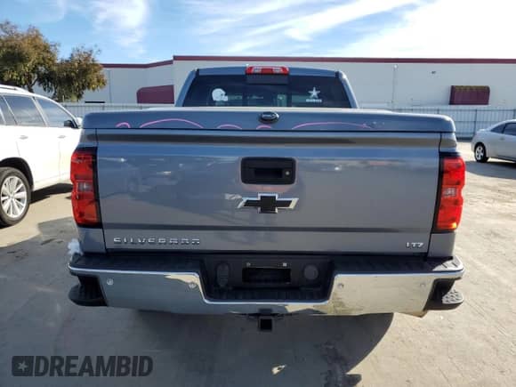 2015 Chevrolet Silverado 1500 LTZ z VIN 3GCUKSEJ5FG412153, wystawiony jako Copart lot #41603785 z przebiegiem 178 155 mil mil oraz Szkoda całkowita • Salvage title. Historia ofert i sprzedaży dostępna na DreamBid. Obrazek 6.