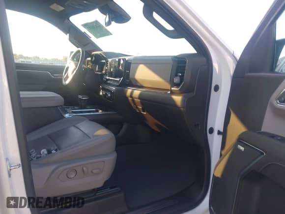 2023 GMC Sierra 1500 SLT with VIN 3GTUUDE82PG273216, listed as a IAAI auction lot 42838192 with 43,023 mi miles and . Bid and sale history available at DreamBid. Image 5.