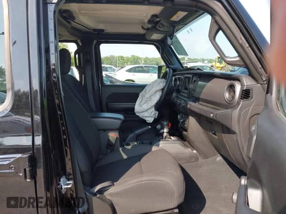 2022 Jeep Wrangler Unlimited Willys with VIN 1C4HJXDNXNW234973, listed as a IAAI auction lot 42874494 with 27,809 mi miles and . Bid and sale history available at DreamBid. Image 5.