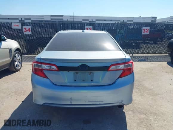 2012 Toyota Camry XLE with VIN 4T1BD1FK1CU034260, listed as a IAAI auction lot 43437430 with 245,971 mi miles and . Bid and sale history available at DreamBid. Image 16.