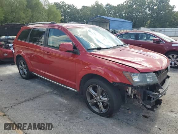 2017 Dodge Journey Crossroad Plus with VIN 3C4PDDGG0HT553338, listed as a Copart auction lot 84291425 with 175,753 mi miles and Salvage title. Bid and sale history available at DreamBid. Image 4.