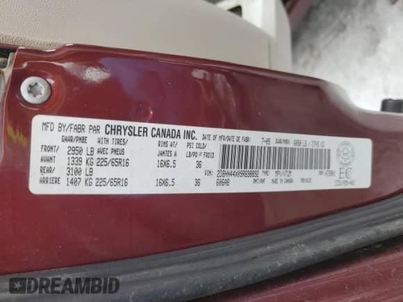 2009 Dodge Caravan with VIN 2D8HN44X09R698892, listed as a Copart auction lot 46064705 with 275,299 mi miles and Clean title. Bid and sale history available at DreamBid. Image 14.