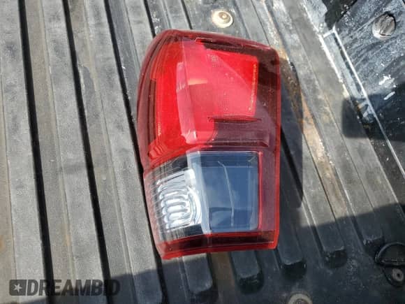 2021 Toyota Tacoma SR5 с VIN 3TMBZ5DN4MM030106, выставлен на аукционе Copart как лот 59931595 с пробегом 46 765 миль миль и Списание • Salvage title. История ставок и продаж доступна на DreamBid. Изображение 12.
