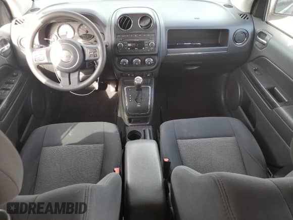 2011 Jeep Compass Latitude с VIN 1J4NT1FB9BD178460, выставлен на аукционе Copart как лот 84483115 с пробегом 186 971 миль миль и Чистый • Clean title. История ставок и продаж доступна на DreamBid. Изображение 8.