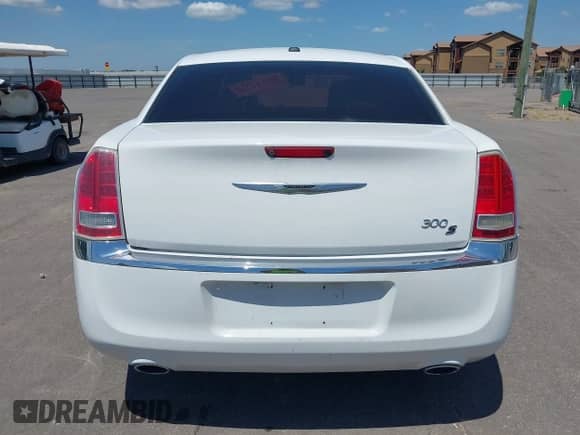 2014 Chrysler 300 S with VIN 2C3CCAGG9EH287780, listed as a IAAI auction lot 42988688 with 133,935 mi miles and . Bid and sale history available at DreamBid. Image 16.