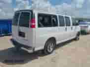 2004 Chevrolet Express с VIN 1GAGG25U941243834, выставлен на аукционе IAAI как лот 43240890 с пробегом 130 420 миль миль и . История ставок и продаж доступна на DreamBid. Изображение 4.
