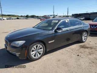 2015 BMW 7 Series 740Li xDrive с VIN WBAYF4C52FGS99486, выставлен на аукционе Copart как лот 82360385 с пробегом 87 214 миль миль и Чистый • Clean title. История ставок и продаж доступна на DreamBid. Изображение 1.