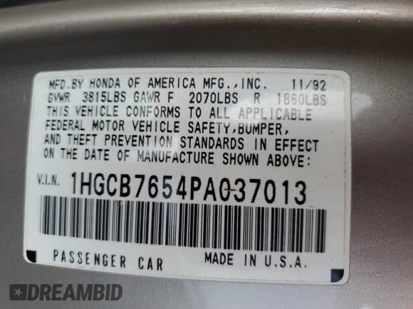 1993 Honda Accord z VIN 1HGCB7654PA037013, wystawiony jako Copart lot #65439485 z przebiegiem 194 701 mil mil oraz Nie do naprawy • Non repairable. Historia ofert i sprzedaży dostępna na DreamBid. Obrazek 13.