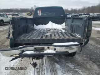 2005 Chevrolet Silverado 3500 SRW LT с VIN 1GCHK33265F951268, выставлен на аукционе Copart как лот 45678325 с пробегом 349 803 миль миль и Списание • Salvage title. История ставок и продаж доступна на DreamBid. Изображение 6.