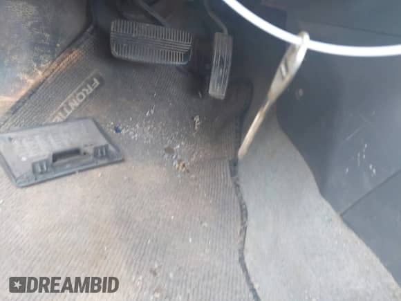 2002 Nissan Frontier XE with VIN 1N6DD26S42C333844, listed as a IAAI auction lot 42683026 with 331,895 mi miles and . Bid and sale history available at DreamBid. Image 11.