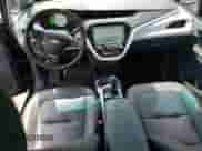 2020 Chevrolet Bolt EV Premier с VIN 1G1FZ6S06L4128684, выставлен на аукционе Copart как лот 61555203 с пробегом 29 080 миль миль и . История ставок и продаж доступна на DreamBid. Изображение 8.