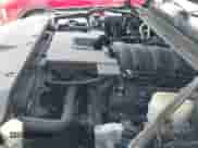 2019 Chevrolet Suburban LT z VIN 1GNSCHKC9KR386770, wystawiony jako IAAI lot #42509089 z przebiegiem 104 678 mil mil oraz . Historia ofert i sprzedaży dostępna na DreamBid. Obrazek 19.