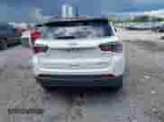 2018 Jeep Compass Limited with VIN 3C4NJCCB1JT188498, listed as a IAAI auction lot 42717751 with 84,227 mi miles and . Bid and sale history available at DreamBid. Image 16.