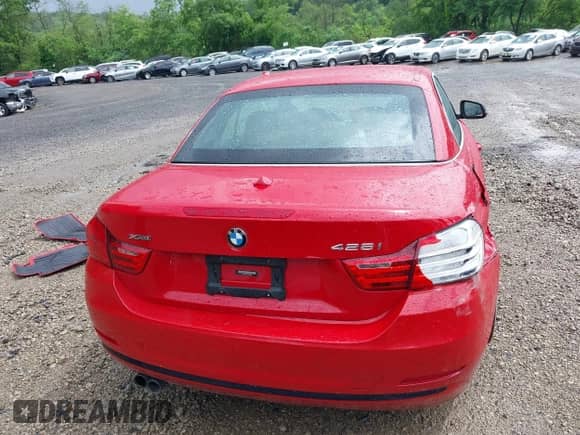 2015 BMW 4 Series 428i xDrive с VIN WBA3T1C53FP819938, выставлен на аукционе IAAI как лот 42523609 с пробегом 48 679 миль миль и . История ставок и продаж доступна на DreamBid. Изображение 16.