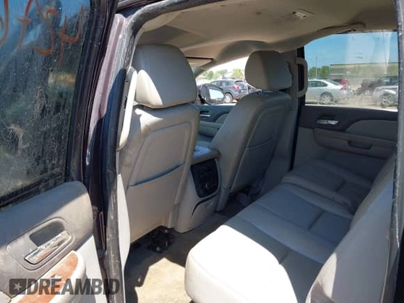 2008 GMC Sierra 1500 Work Truck with VIN 2GTEK133281268396, listed as a IAAI auction lot 42760275 with Not provided miles and . Bid and sale history available at DreamBid. Image 8.