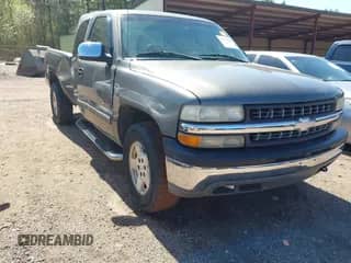 1999 Chevrolet Silverado 1500 LS with VIN 2GCEK19T8X1163657, listed as a IAAI auction lot 41751290 with 214,021 mi miles and . Bid and sale history available at DreamBid. Image 1.