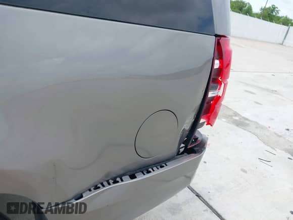 2012 Chevrolet Suburban LT с VIN 1GNSCJE00CR190713, выставлен на аукционе IAAI как лот 42781190 с пробегом 275 093 миль миль и . История ставок и продаж доступна на DreamBid. Изображение 6.