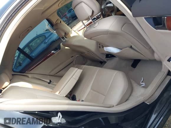 2010 Mercedes-Benz C 300 Sport с VIN WDDGF5EB1AR119649, выставлен на аукционе IAAI как лот 42941029 с пробегом 94 708 миль миль и . История ставок и продаж доступна на DreamBid. Изображение 8.