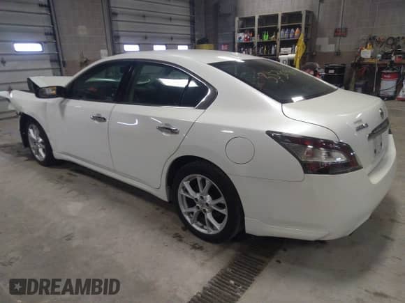 2012 Nissan Maxima SV z VIN 1N4AA5AP5CC818374, wystawiony jako IAAI lot #35309097 z przebiegiem Nie podano mil oraz . Historia ofert i sprzedaży dostępna na DreamBid. Obrazek 3.