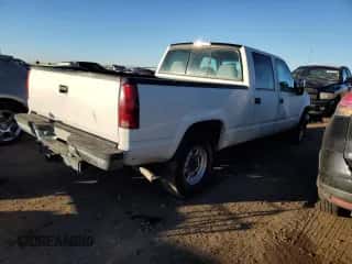 1999 Chevrolet Silverado 2500 с VIN 1GCGK23J9XF003771, выставлен на аукционе Copart как лот 88144385 с пробегом 208 959 миль миль и Списание • Salvage title. История ставок и продаж доступна на DreamBid. Изображение 3.