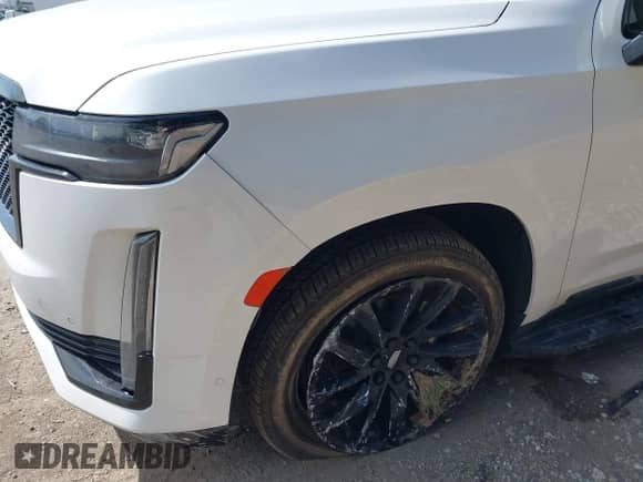 2023 Cadillac Escalade 4WD Sport с VIN 1GYS4EKL9PR394714, выставлен на аукционе IAAI как лот 42074356 с пробегом 48 404 миль миль и . История ставок и продаж доступна на DreamBid. Изображение 6.