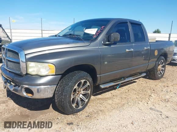 2004 Dodge 1500 SLT with VIN 1D7HU18DX4J134573, listed as a IAAI auction lot 43478379 with 271,559 mi miles and . Bid and sale history available at DreamBid. Image 2.