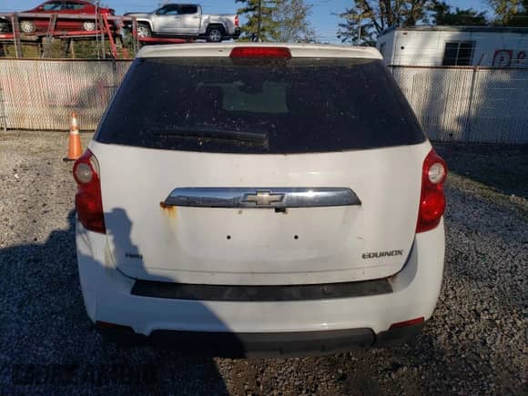 2014 Chevrolet Equinox LS z VIN 2GNFLEEK8E6156009, wystawiony jako Copart lot #82331985 z przebiegiem 144 272 mil mil oraz Czysty tytuł • Clean title. Historia ofert i sprzedaży dostępna na DreamBid. Obrazek 6.