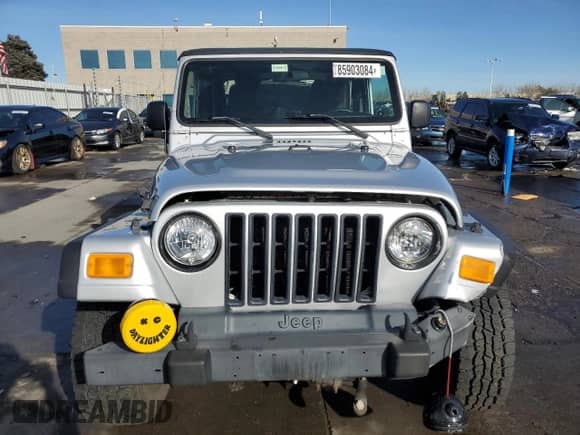 2006 Jeep Wrangler SE z VIN 1J4FA29S76P781617, wystawiony jako Copart lot #85903084 z przebiegiem Nie podano mil oraz Szkoda całkowita • Salvage title. Historia ofert i sprzedaży dostępna na DreamBid. Obrazek 5.