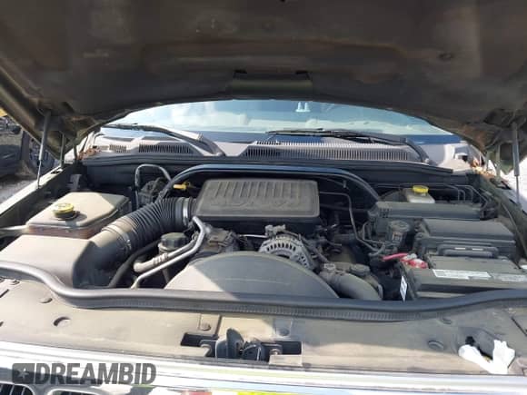 2007 Jeep Commander Sport с VIN 1J8HH48P57C699969, выставлен на аукционе IAAI как лот 42387743 с пробегом 199 043 миль миль и . История ставок и продаж доступна на DreamBid. Изображение 10.