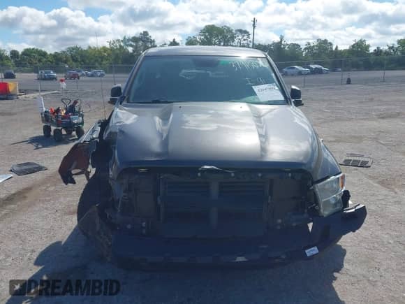 2016 Ram 1500 Tradesman with VIN 1C6RR6FG9GS341228, listed as a IAAI auction lot 42047090 with Not provided miles and . Bid and sale history available at DreamBid. Image 12.