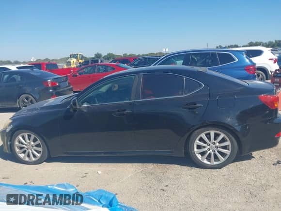 2008 Lexus IS 250 с VIN JTHBK262085075558, выставлен на аукционе IAAI как лот 43485804 с пробегом 233 752 миль миль и . История ставок и продаж доступна на DreamBid. Изображение 14.