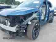 2025 Kia Sorento SX Prestige with VIN KNDRKDJG0S5326195, listed as a IAAI auction lot 42029573 with 4,296 mi miles and . Bid and sale history available at DreamBid. Image 6.