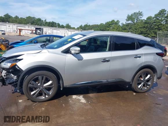2020 Nissan Murano Platinum with VIN 5N1AZ2DS6LN109213, listed as a IAAI auction lot 43064925 with 63,844 mi miles and . Bid and sale history available at DreamBid. Image 14.