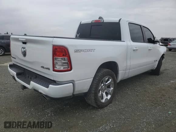 2021 Ram 1500 Lone Star z VIN 1C6SRFFT4MN724275, wystawiony jako Copart lot #81451595 z przebiegiem 68 427 mil mil oraz Szkoda całkowita • Salvage title. Historia ofert i sprzedaży dostępna na DreamBid. Obrazek 3.