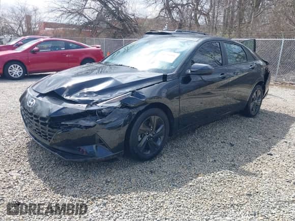 2022 Hyundai Elantra SEL с VIN KMHLM4AGXNU272717, выставлен на аукционе IAAI как лот 41879304 с пробегом 55 680 миль миль и . История ставок и продаж доступна на DreamBid. Изображение 20.