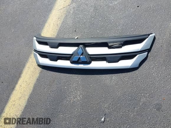 2020 Mitsubishi Outlander ES с VIN JA4AP3AU8LU014769, выставлен на аукционе IAAI как лот 43339515 с пробегом 23 385 миль миль и . История ставок и продаж доступна на DreamBid. Изображение 12.