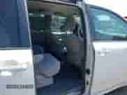 2019 Toyota Sienna LE Auto Access Seat с VIN 5TDKZ3DC5KS017185, выставлен на аукционе IAAI как лот 42814918 с пробегом 130 691 миль миль и . История ставок и продаж доступна на DreamBid. Изображение 8.