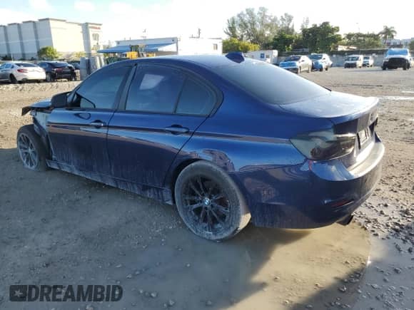 2018 BMW 3 Series 320i with VIN WBA8E1G50JNU91344, listed as a Copart auction lot 90307145 with Not provided miles and Clean title. Bid and sale history available at DreamBid. Image 2.
