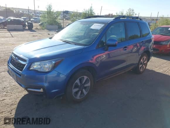 2018 Subaru Forester Premium z VIN JF2SJADC3JH520763, wystawiony jako IAAI lot #43359046 z przebiegiem 101 387 mil mil oraz . Historia ofert i sprzedaży dostępna na DreamBid. Obrazek 17.