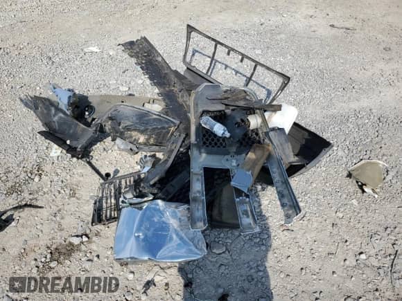 2016 Ram 1500 Tradesman z VIN 1C6RR6FGXGS312515, wystawiony jako Copart lot #66713665 z przebiegiem 94 969 mil mil oraz Szkoda całkowita • Salvage title. Historia ofert i sprzedaży dostępna na DreamBid. Obrazek 12.