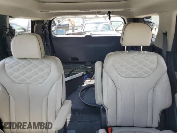 2022 Hyundai Palisade Limited с VIN KM8R5DHE1NU376895, выставлен на аукционе Copart как лот 65126845 с пробегом 37 380 миль миль и Списание • Salvage title. История ставок и продаж доступна на DreamBid. Изображение 10.