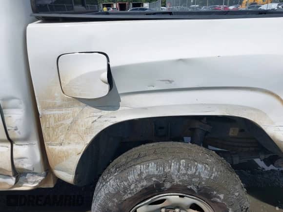 2021 Toyota Tacoma SR с VIN 3TYAX5GN7MT033552, выставлен на аукционе IAAI как лот 43068415 с пробегом 83 512 миль миль и . История ставок и продаж доступна на DreamBid. Изображение 18.