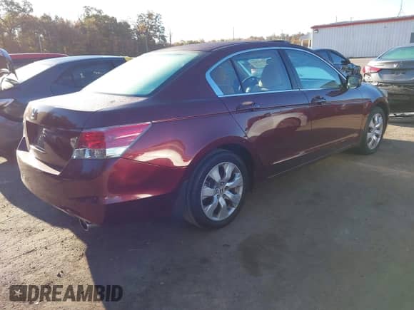 2008 Honda Accord EX с VIN 1HGCP26738A130550, выставлен на аукционе IAAI как лот 43512859 с пробегом 224 722 миль миль и . История ставок и продаж доступна на DreamBid. Изображение 4.