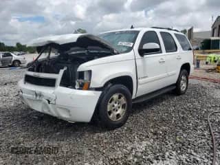2008 Chevrolet Tahoe 3LT с VIN 1GNFC13018R144223, выставлен на аукционе Copart как лот 68213305 с пробегом 234 738 миль миль и Списание • Salvage title. История ставок и продаж доступна на DreamBid. Изображение 1.