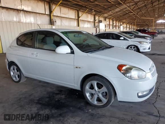 2008 Hyundai Accent SE z VIN KMHCN36C78U079054, wystawiony jako Copart lot #71787024 z przebiegiem 115 790 mil mil oraz Szkoda całkowita • Salvage title. Historia ofert i sprzedaży dostępna na DreamBid. Obrazek 4.