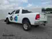 2023 Ram 1500 SLT z VIN 3C6RR7LG5PG661034, wystawiony jako Copart lot #60096515 z przebiegiem 24 322 mil mil oraz Czysty tytuł • Clean title. Historia ofert i sprzedaży dostępna na DreamBid. Obrazek 2.